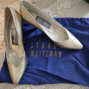 Vintage Y2K Stuart Weitzman Gold Women's Shoes